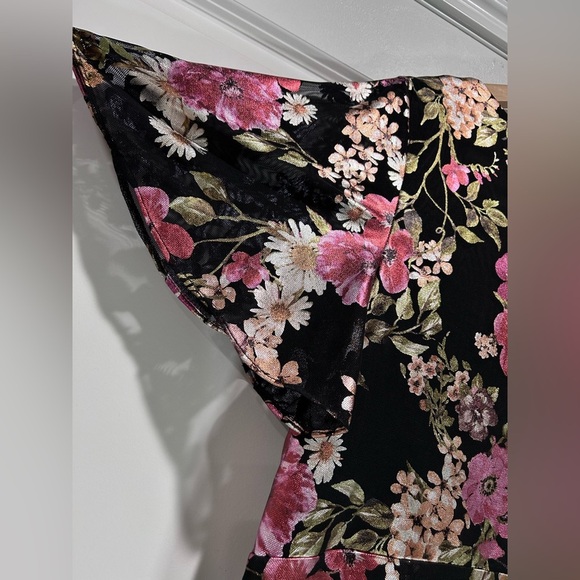 Adrianna Papell Black and Pink Floral Midi Dress - Picture 5 of 12